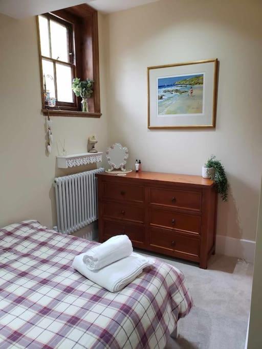 3 Bedroom 3 Bathroom Ground Floor Condo With Veranda Reigate Eksteriør billede